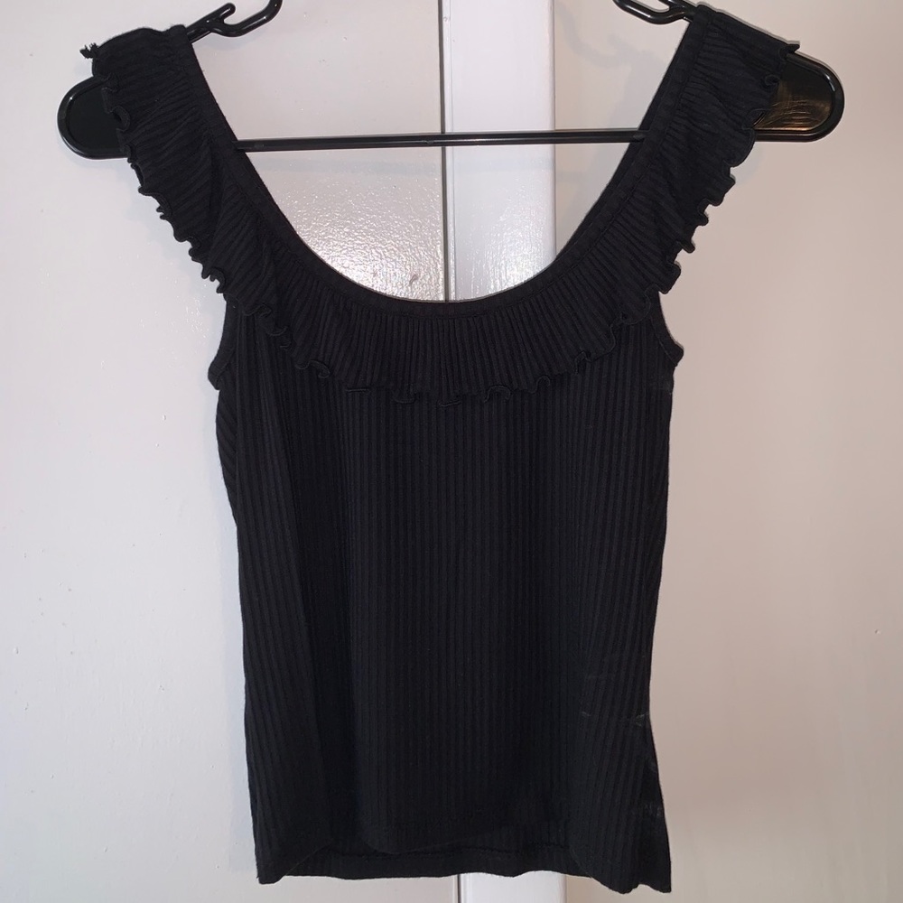 Black off the shoulder Forever 21 shirt
